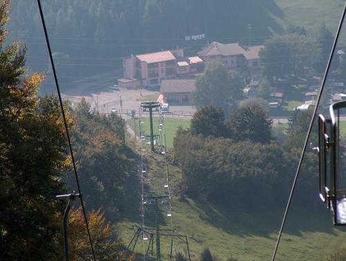 Hotel Edelweiss サン・ゼーノ・ディ・モンターニャ エクステリア 写真
